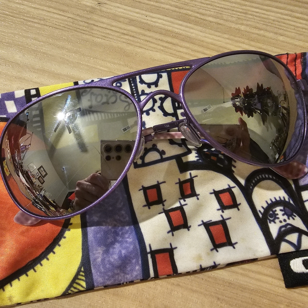 Oakley Aviator Sunglasses